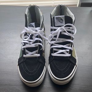 Camo old school hi vans